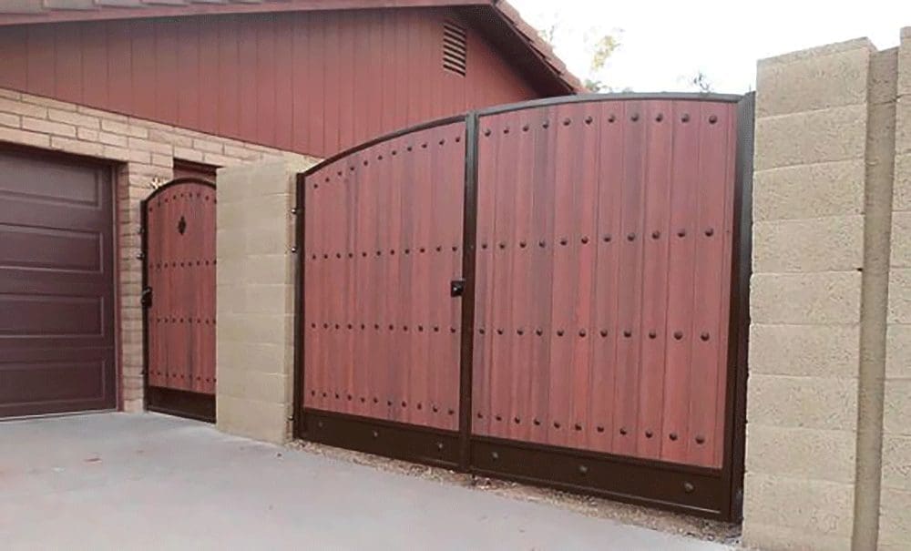 garage door gate